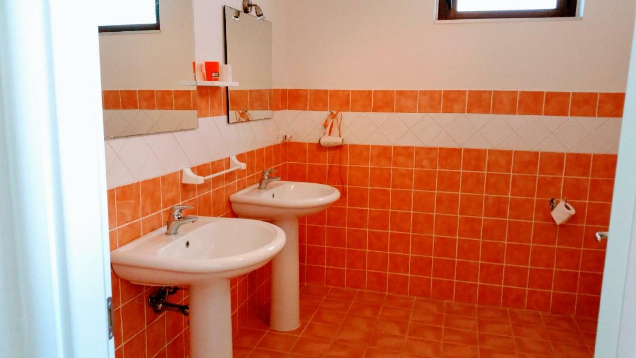 Villa Rafael Con Piscina, Iun P4098 Alghero Eksteriør billede